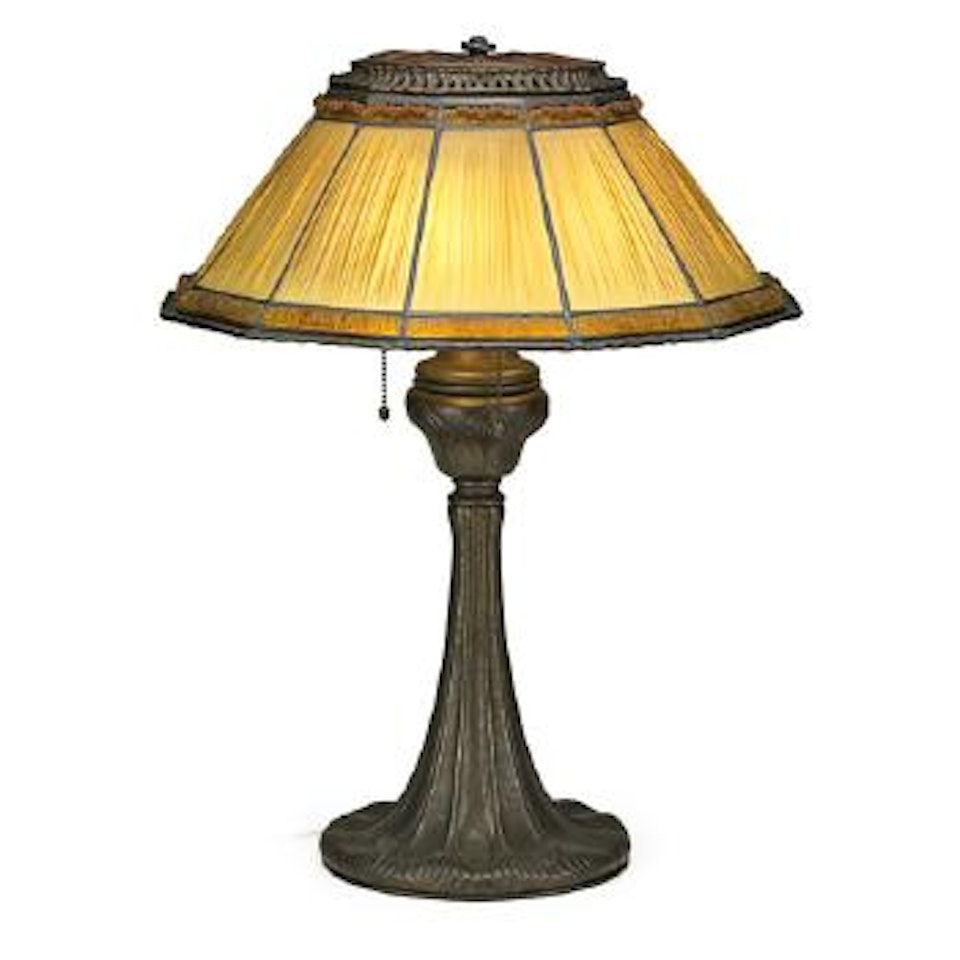 Fine table lamp by Tiffany Studios