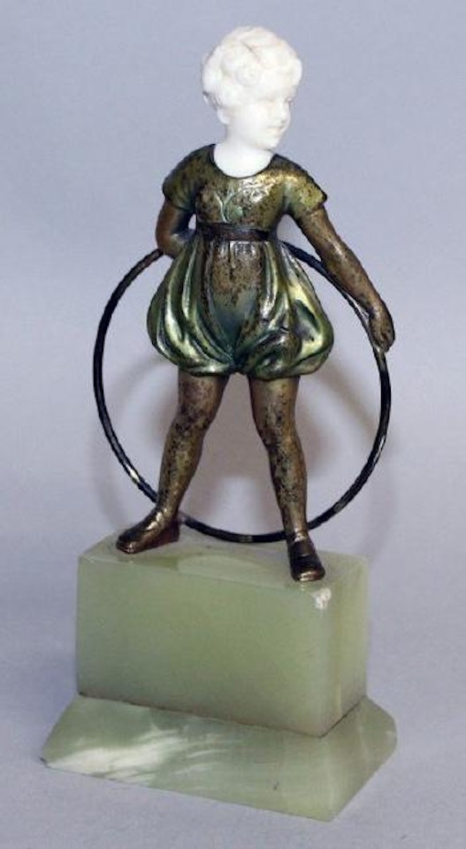 Hoop girl by Ferdinand Preiss