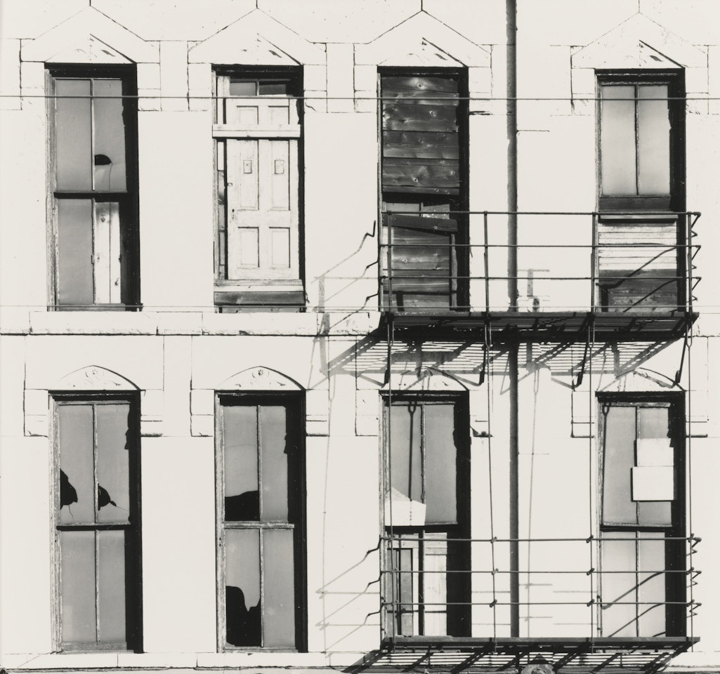 WELLS STREET, CHICAGO by Harry Callahan