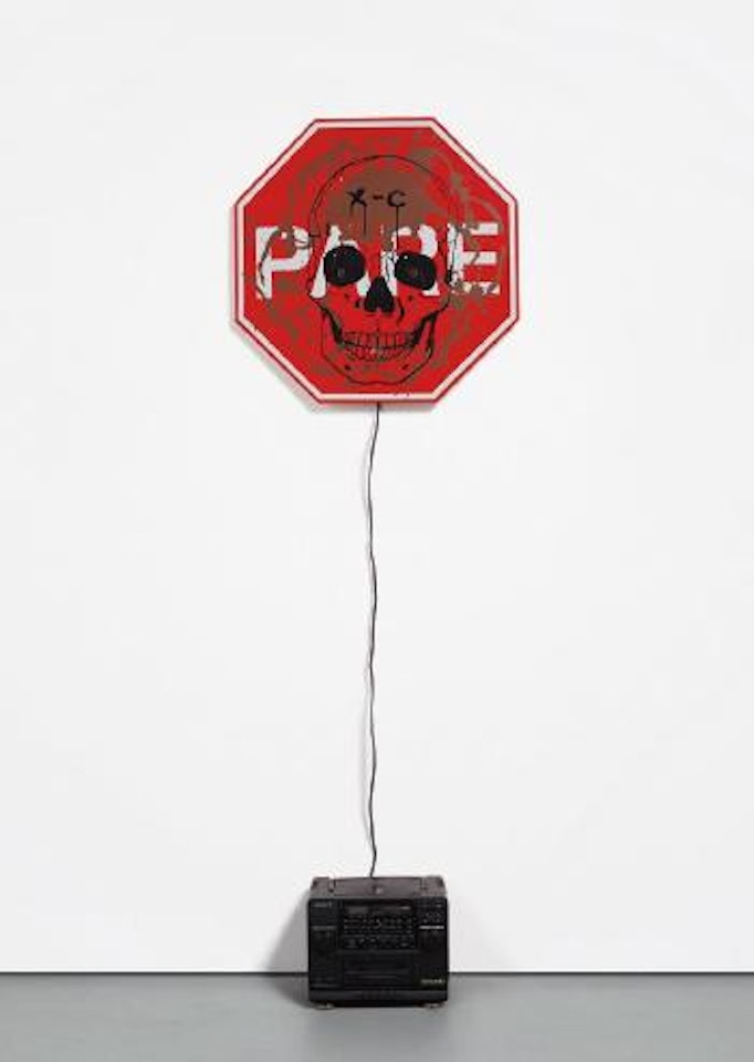 Singing Stop Sign (Señalización de Pare Cantante) by Mike Kelley by Mike Kelley