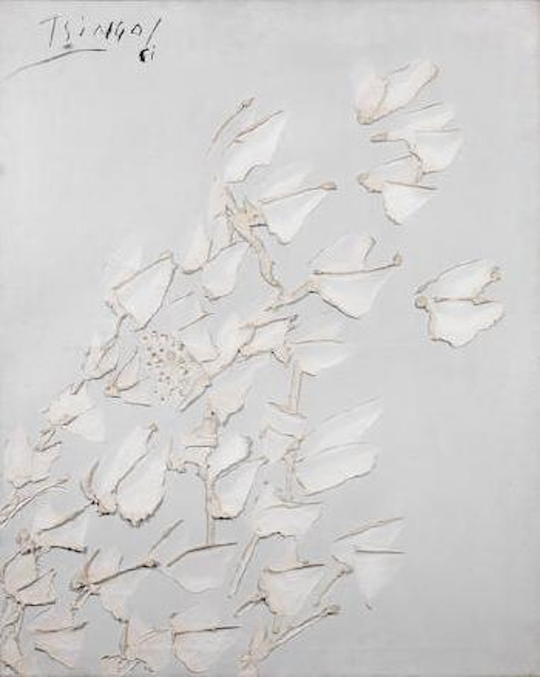 Fleurs blanches by Thanos Tsingos