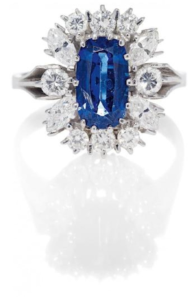 Sapphire-Diamond-Ring by Unknown Jewelry Maker