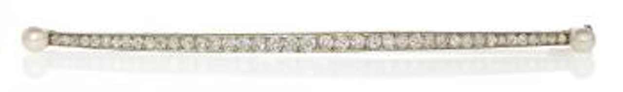 Peral-Diamond-Brooch by Unknown Jewelry Maker