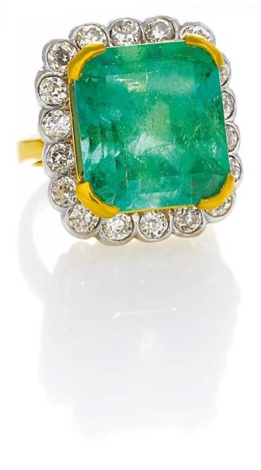 Emerald-Diamond-Ring by Unknown Jewelry Maker