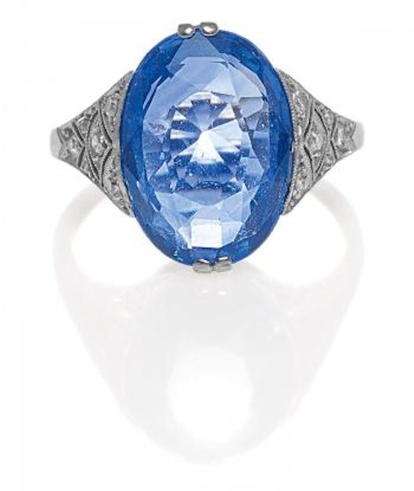 Sapphire-Diamond-Ring by Unknown Jewelry Maker