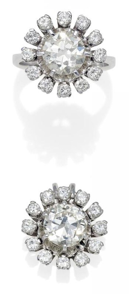Set: Diamond-Pendant and Ring by Unknown Jewelry Maker