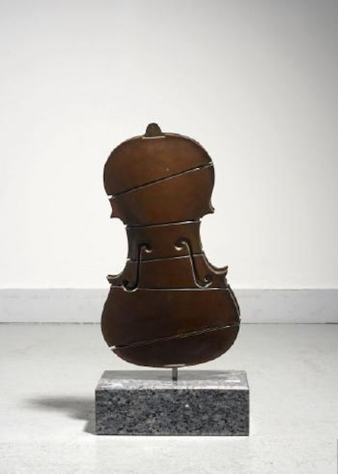 Violon by Arman