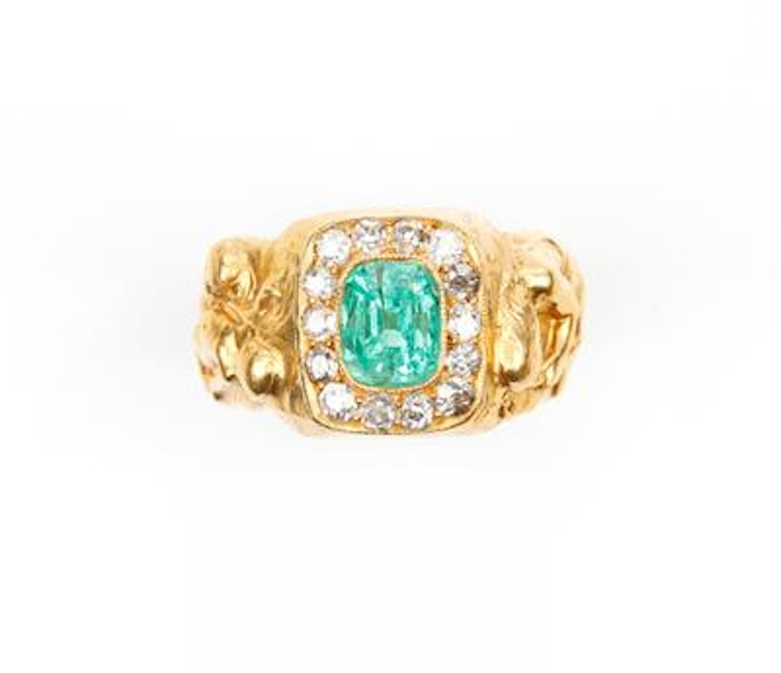 Gold 900 by Unknown Jewelry Maker
