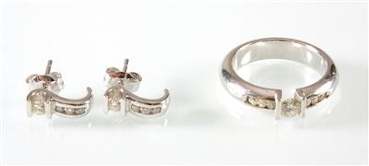 Weißgold 585 by Unknown Jewelry Maker