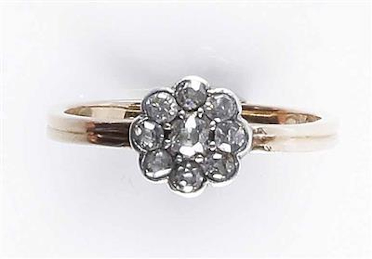 Gold ca. 580 by Unknown Jewelry Maker