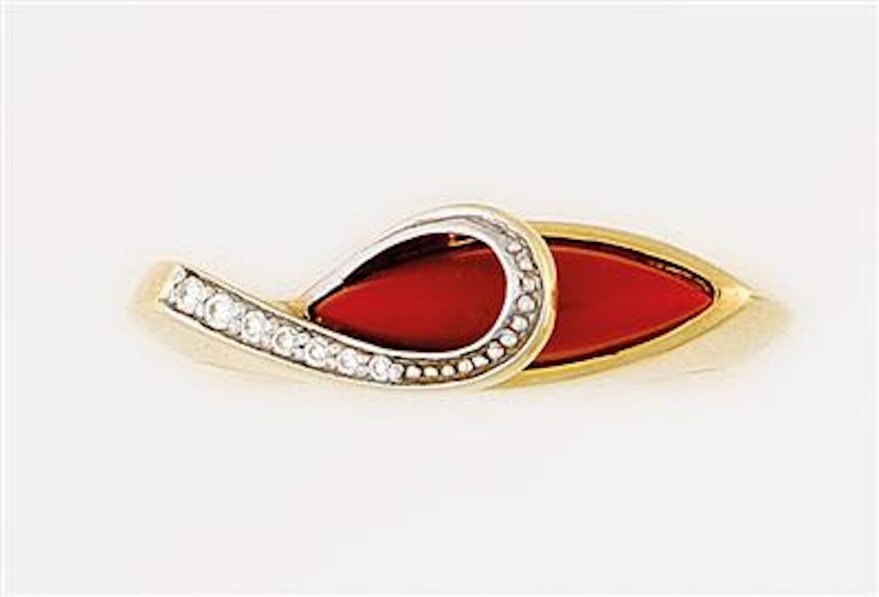 Gold 585 by Unknown Jewelry Maker