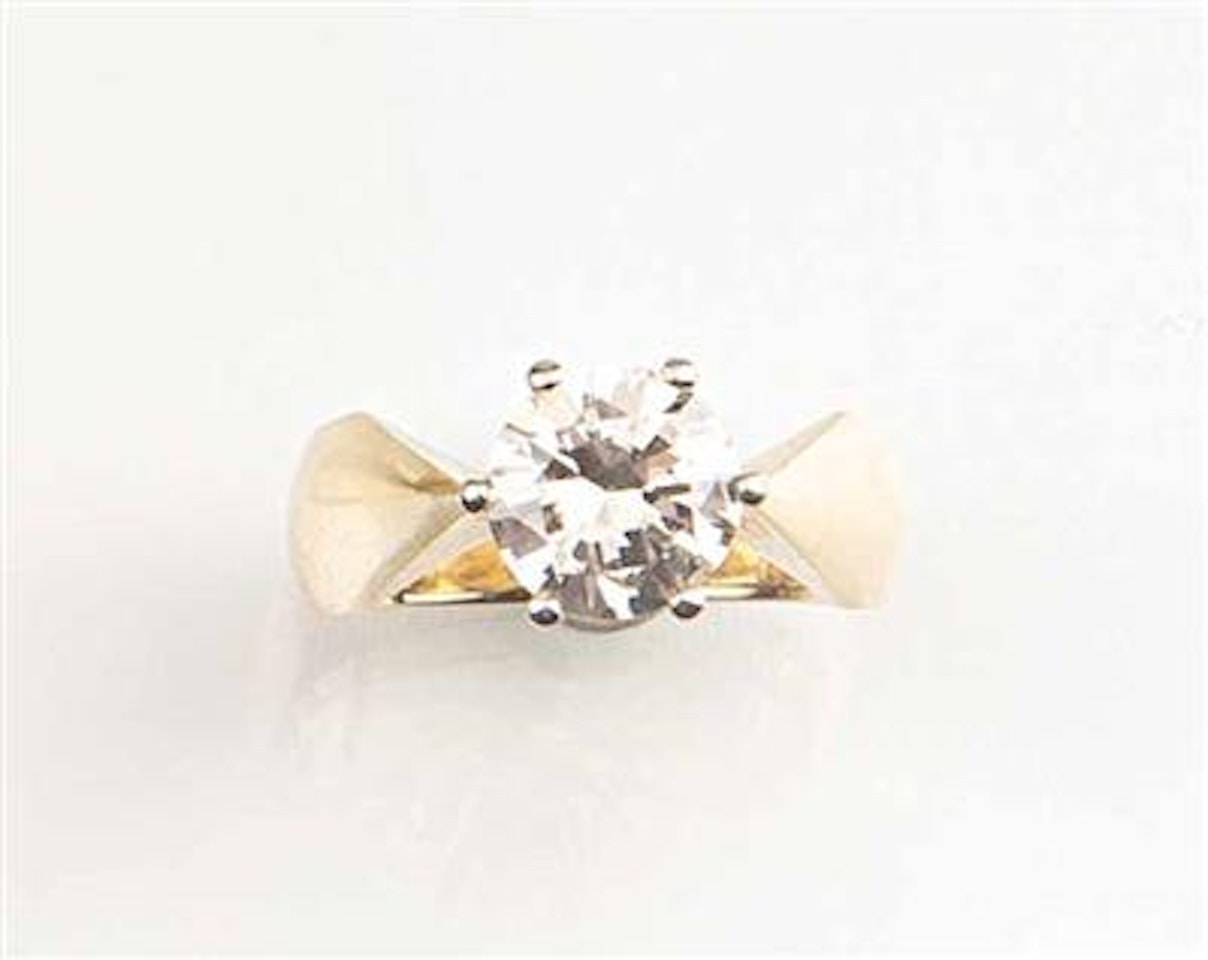 Gold 585 by Unknown Jewelry Maker