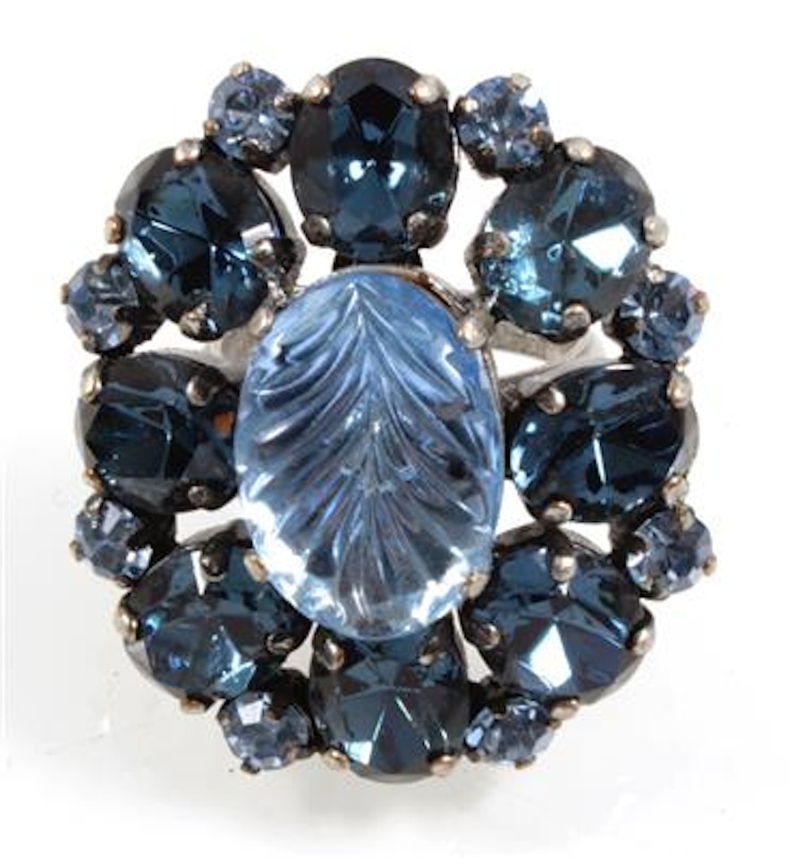 Pricharé by Unknown Jewelry Maker