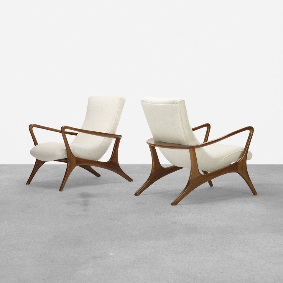 Contour lounge chairs, pair by Vladimir Kagan