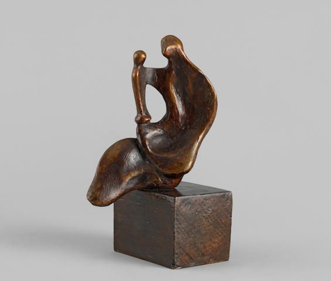 Seated Mother and Child: Thin by Henry Moore