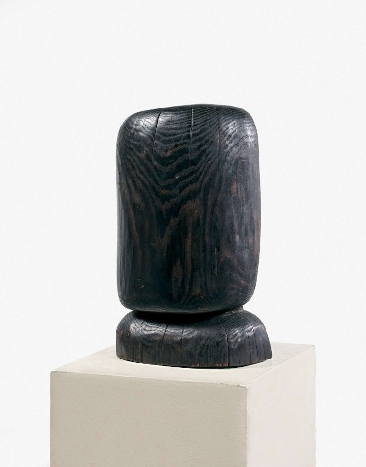 WITHOUT TITLE (HEAD) by Wang Keping