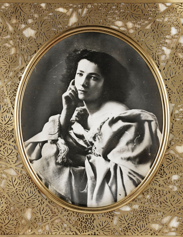 GRAPEVINE PHOTOGRAPH FRAME by Tiffany Studios