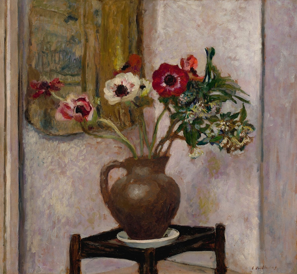 VASE D'ANÉMONES by Édouard Vuillard