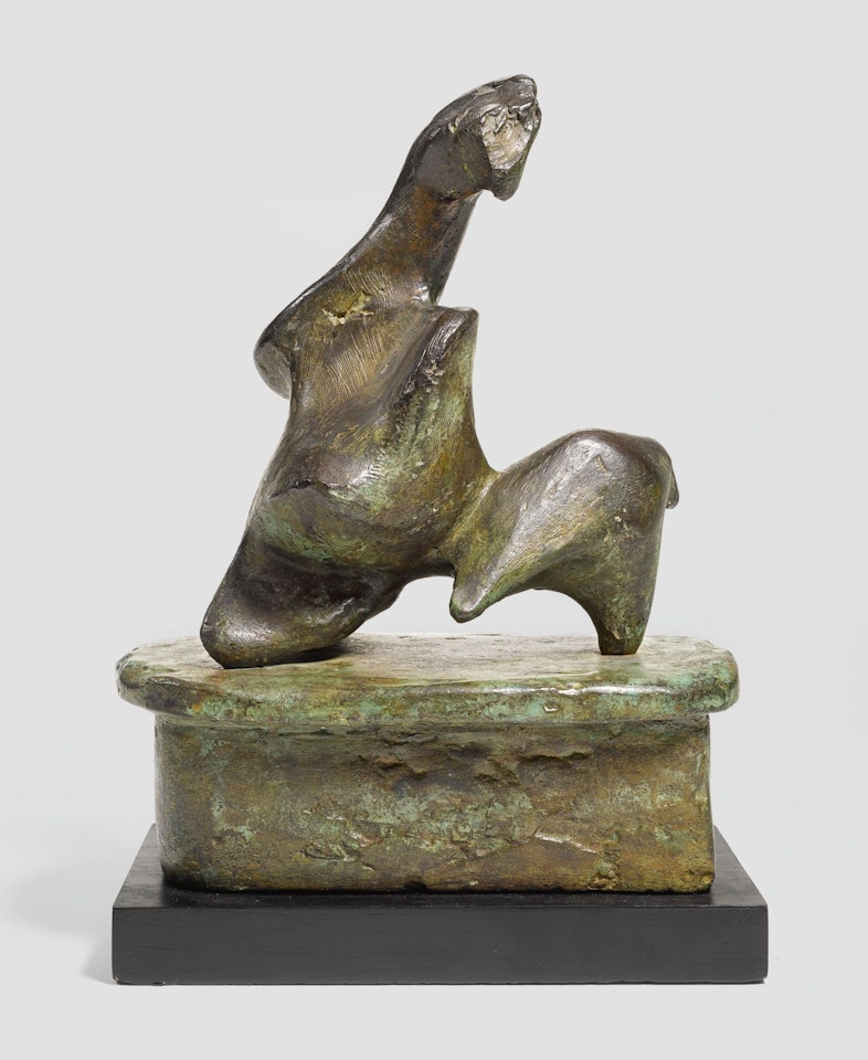ANIMAL FORM by Henry Moore