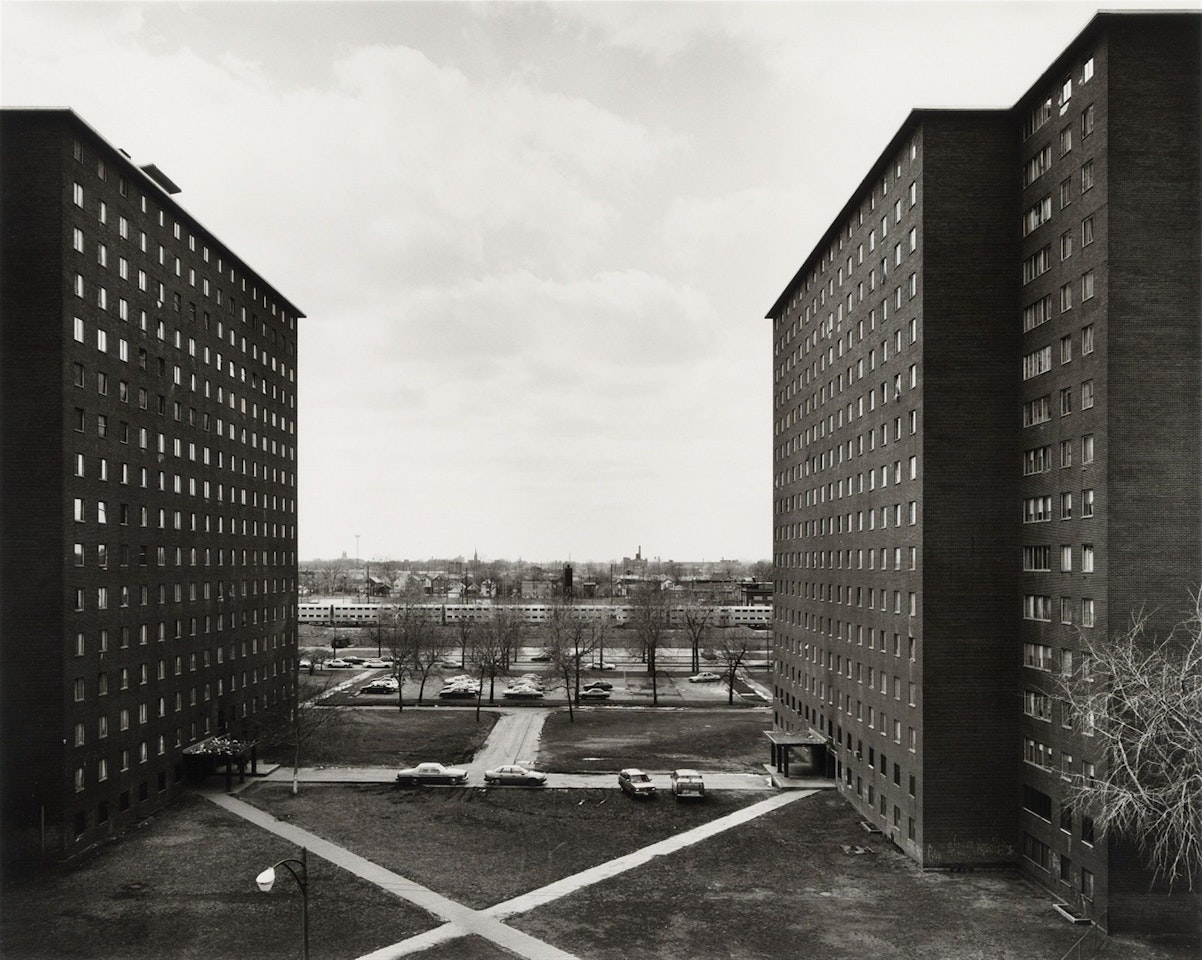 South Lake Apartments III, Chicago, Illinois by Thomas Struth