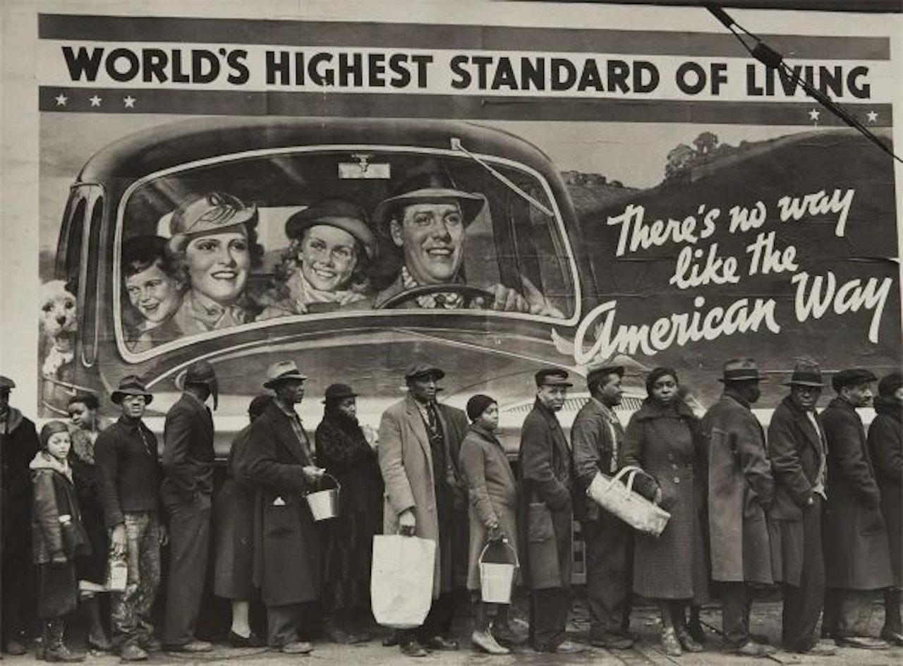 Flood Refugees, Louisville, Kentucky by Margaret Bourke-White