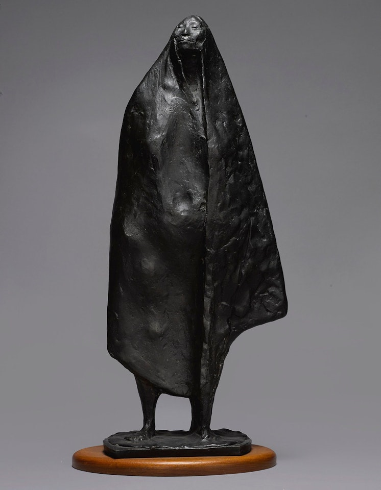 MUJER DE PIE CON REBOZO by Francisco Zuñiga