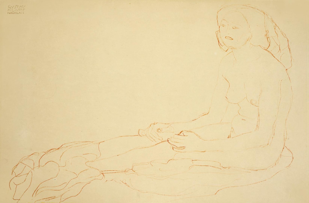 MIT GESTRECKTEN BEINEN NACH LINKS SITZENDER HALBAKT (SEATED NUDE WITH LEGS STRETCHED FACING LEFT) by Gustav Klimt