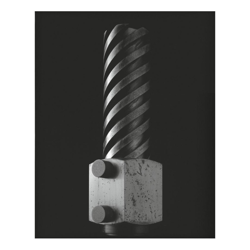CONCEPTUAL FORMS 0025 by Hiroshi Sugimoto