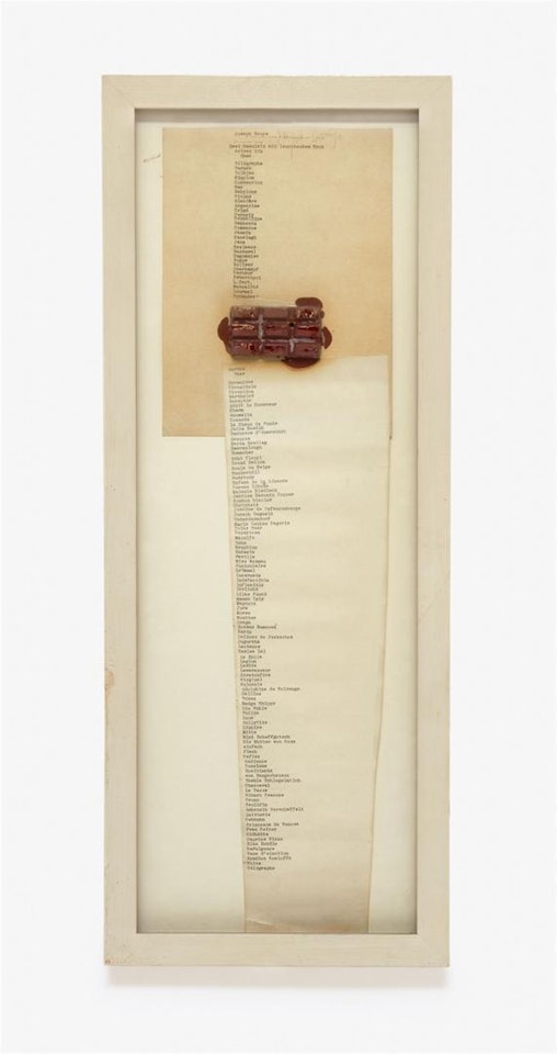 Zwei Fräulein mit leuchtendem Brot by Joseph Beuys
