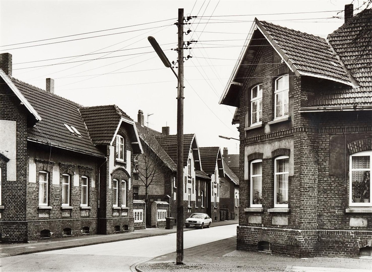 Auf der Hardt, Bottrop by Thomas Struth