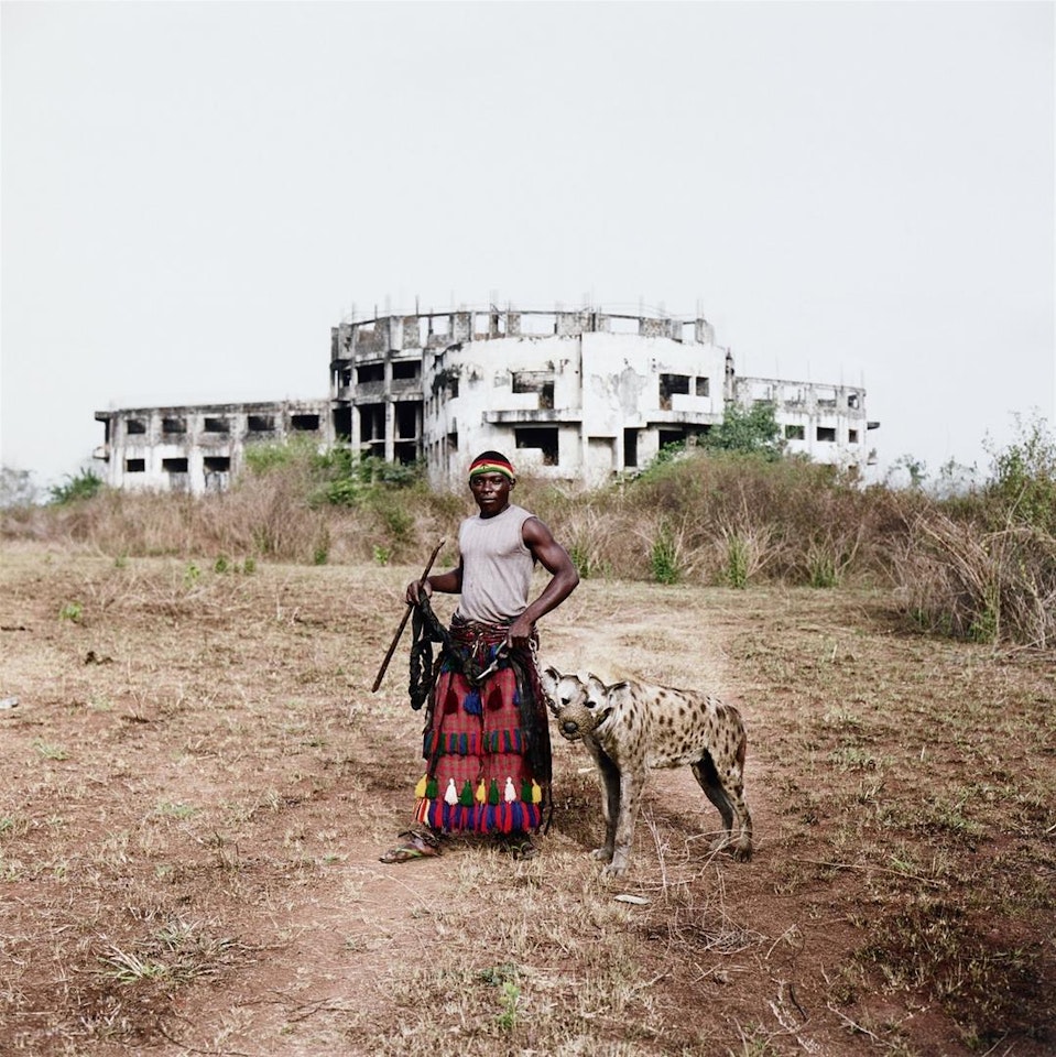 Mohammed Rabiu with Jamis, Ibusa, Nigeria by Pieter Hugo