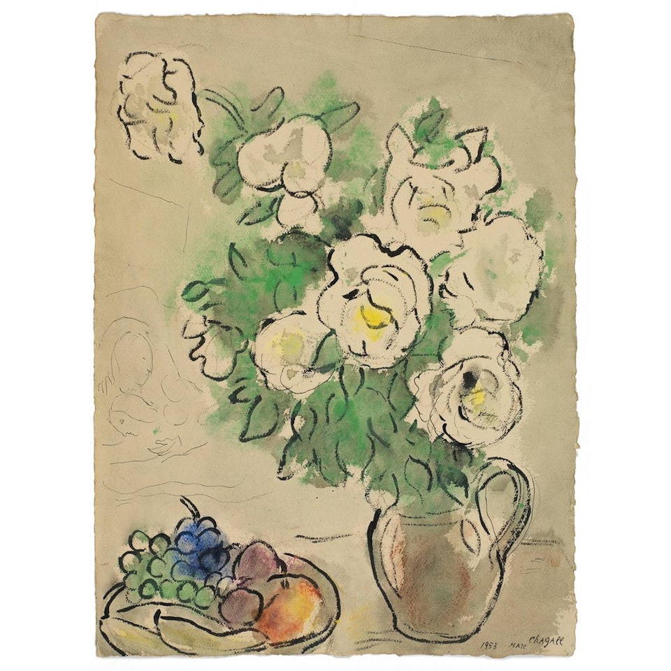 Roses blanches et nature morte - ou Fleurs blanches et coupe de fruits by Marc Chagall