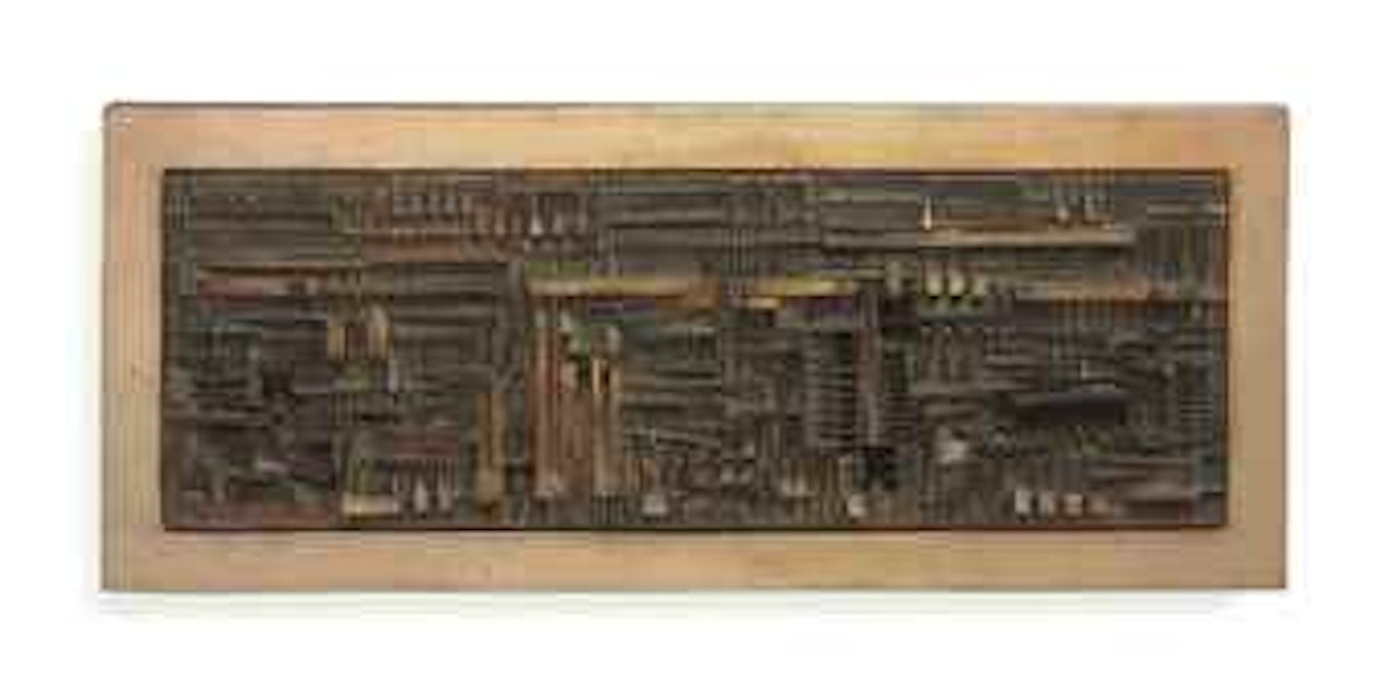 Tavola dei segni, II by Arnaldo Pomodoro