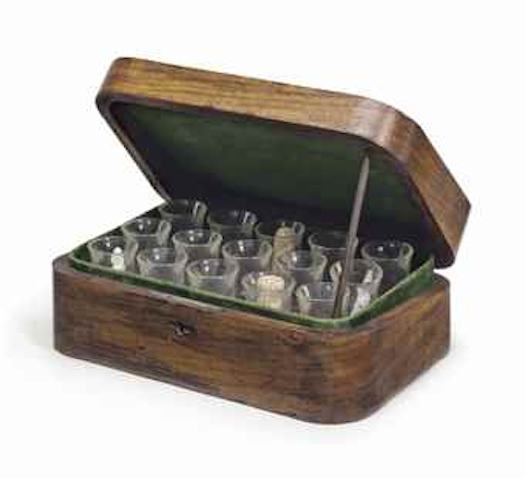 Le Petit Musée by Joseph Cornell