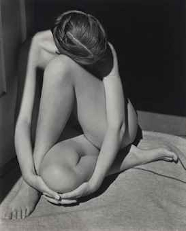 Charis, Santa Monica, 1936 by Edward Weston