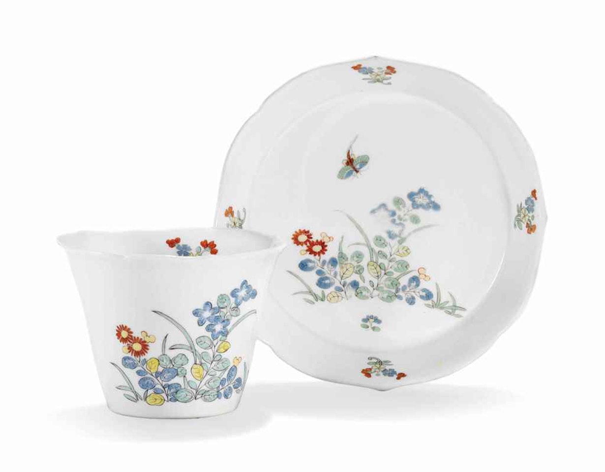 A MEISSEN KAKIEMON FLARED CONICAL BEAKER AND QUATREFOIL STAND by Anonymous