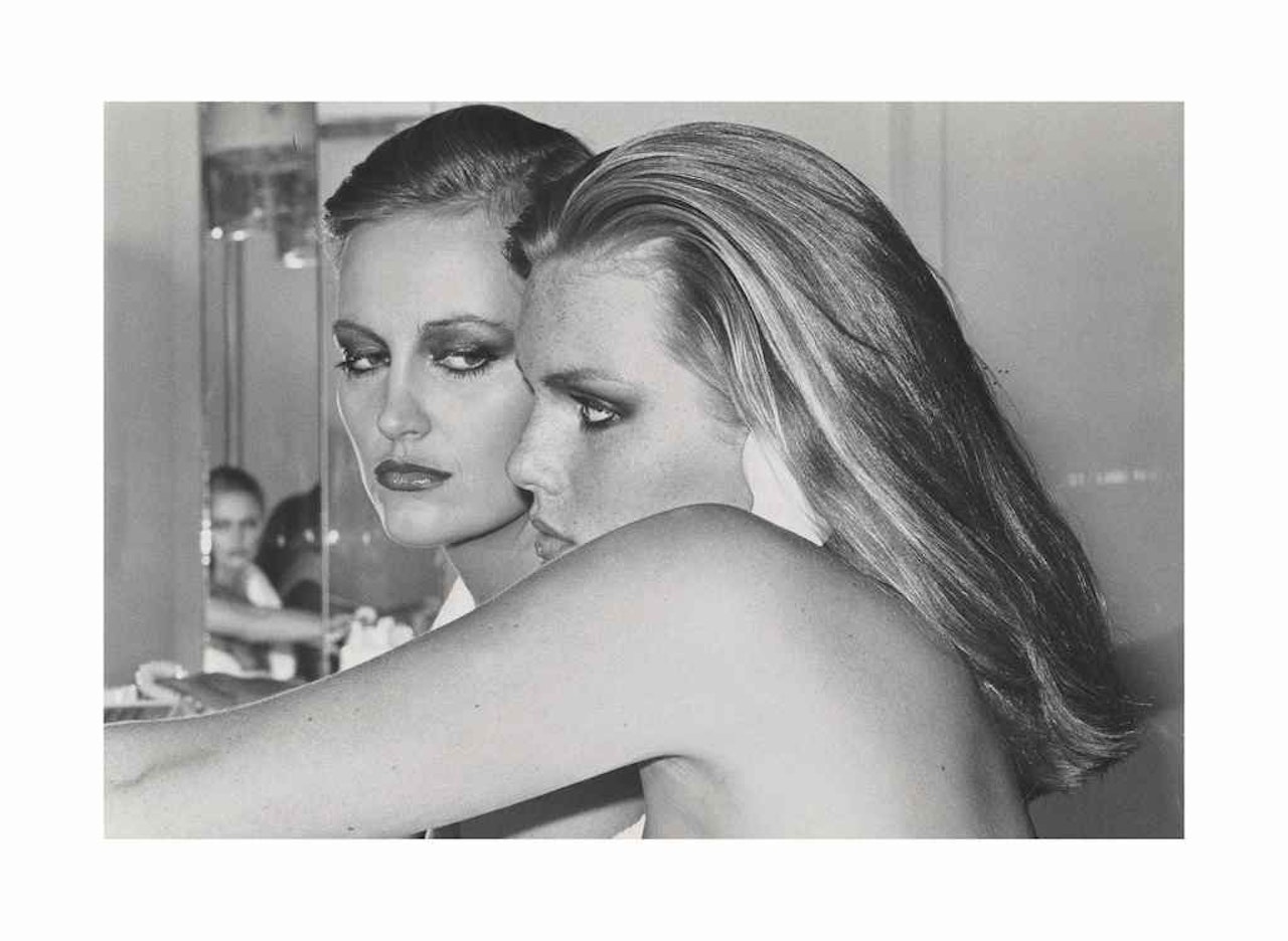 Xavier Coiffures, Winnie Hollman & Patti Hansen by Helmut Newton