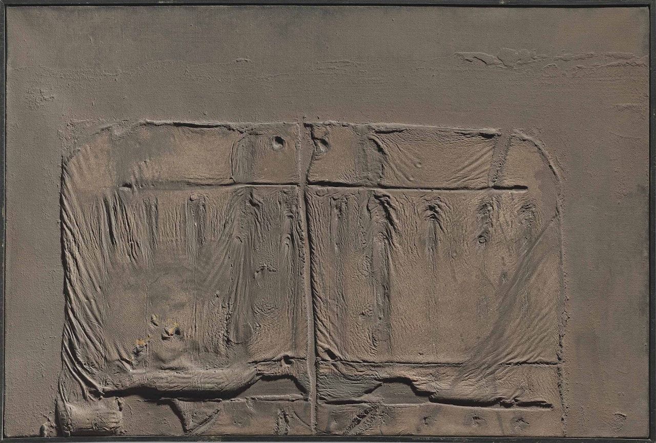 Tot marró amb rellen (All Brown with Relief) by Antoni Tapies