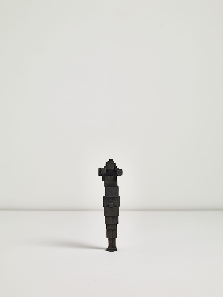 Cumulate Model V by Antony Gormley