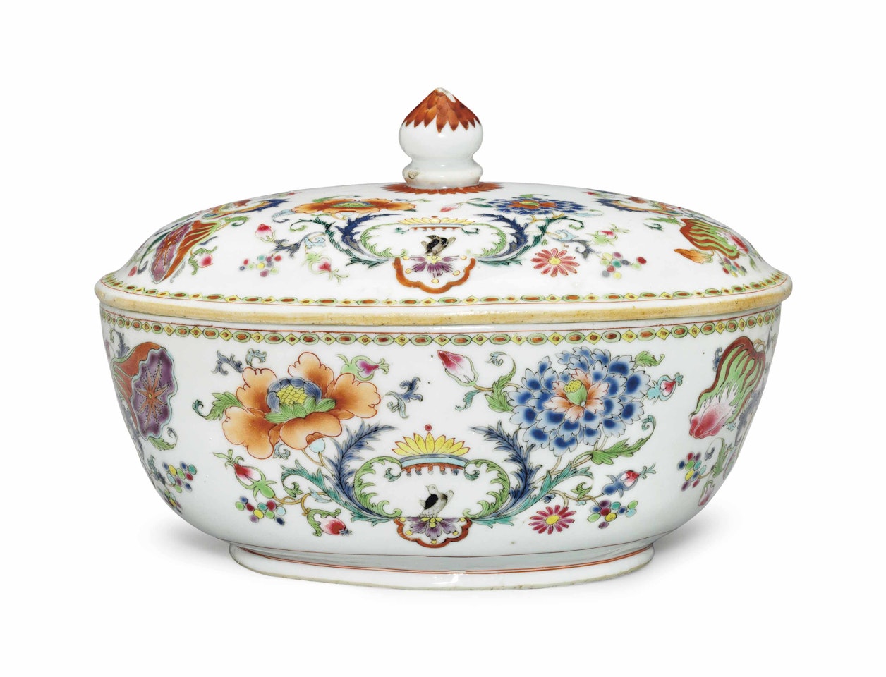 A 'POMPADOUR' OVAL TUREEN AND COVER by Anonymous