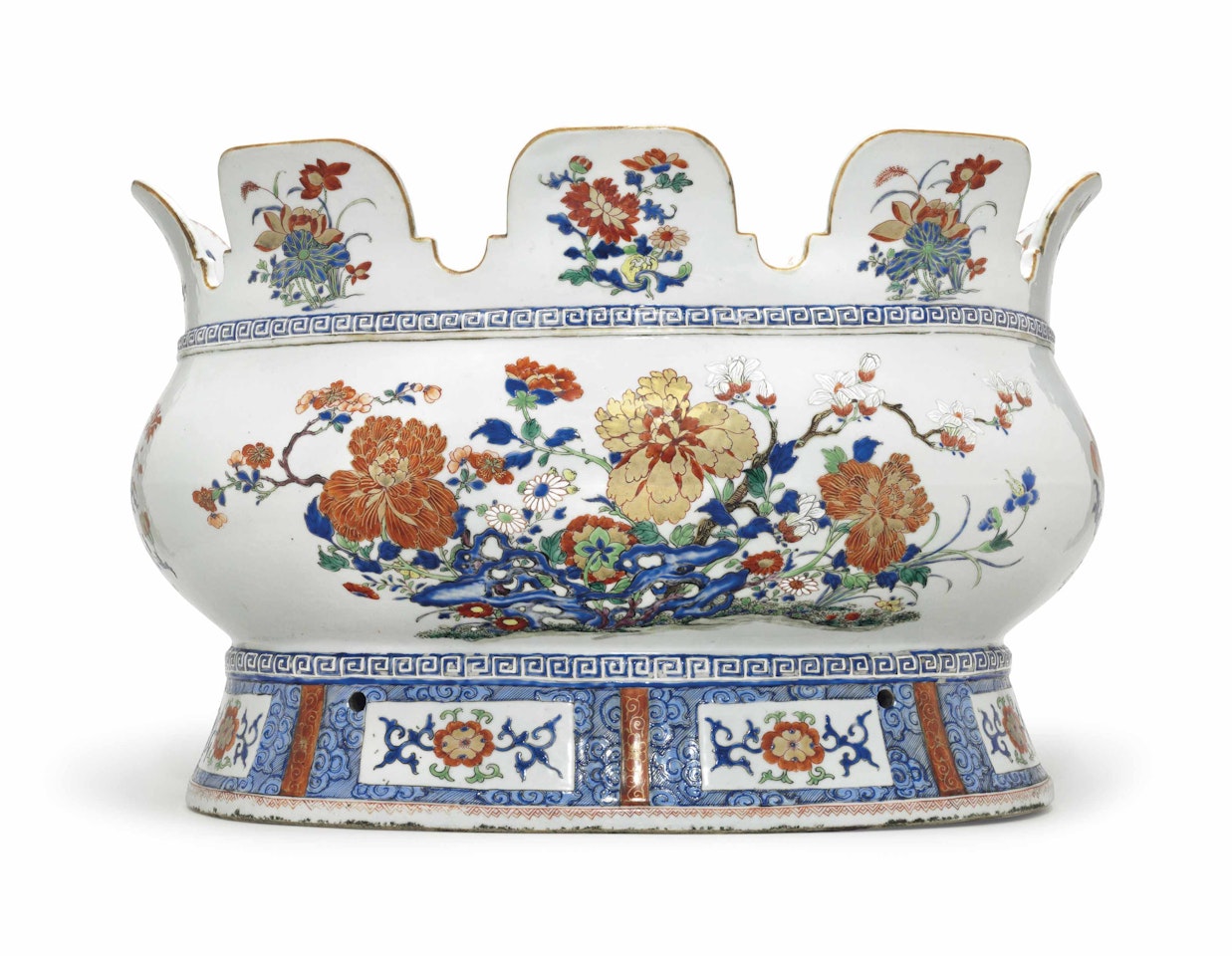 A LARGE VERTE-IMARI MONTEITH by Anonymous