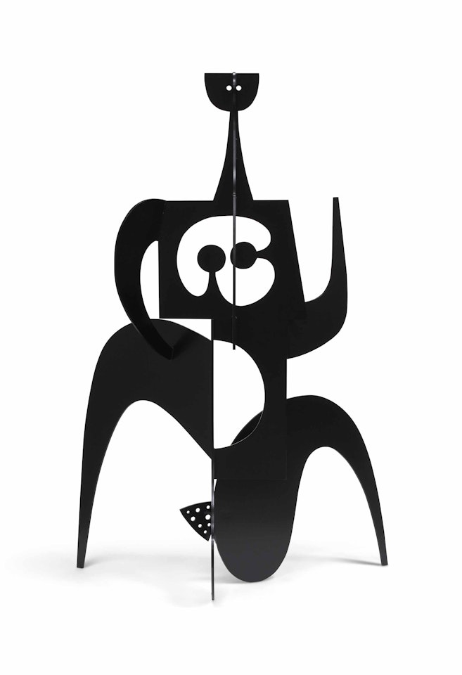 Marathonienne by Philippe Hiquily