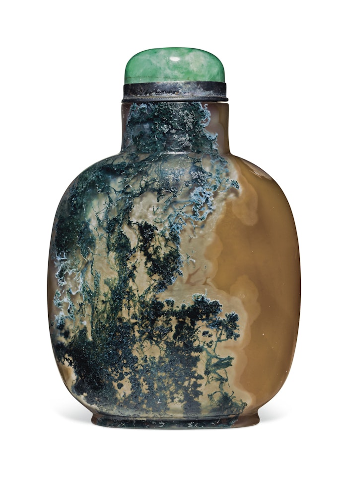 A MOSS AGATE SNUFF BOTTLE by Anonymous