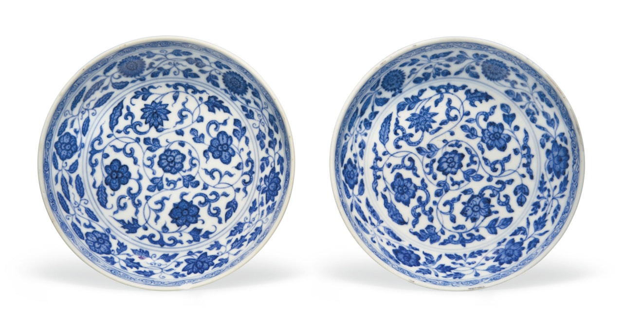 A PAIR OF SMALL BLUE AND WHITE DISHES by Anonymous