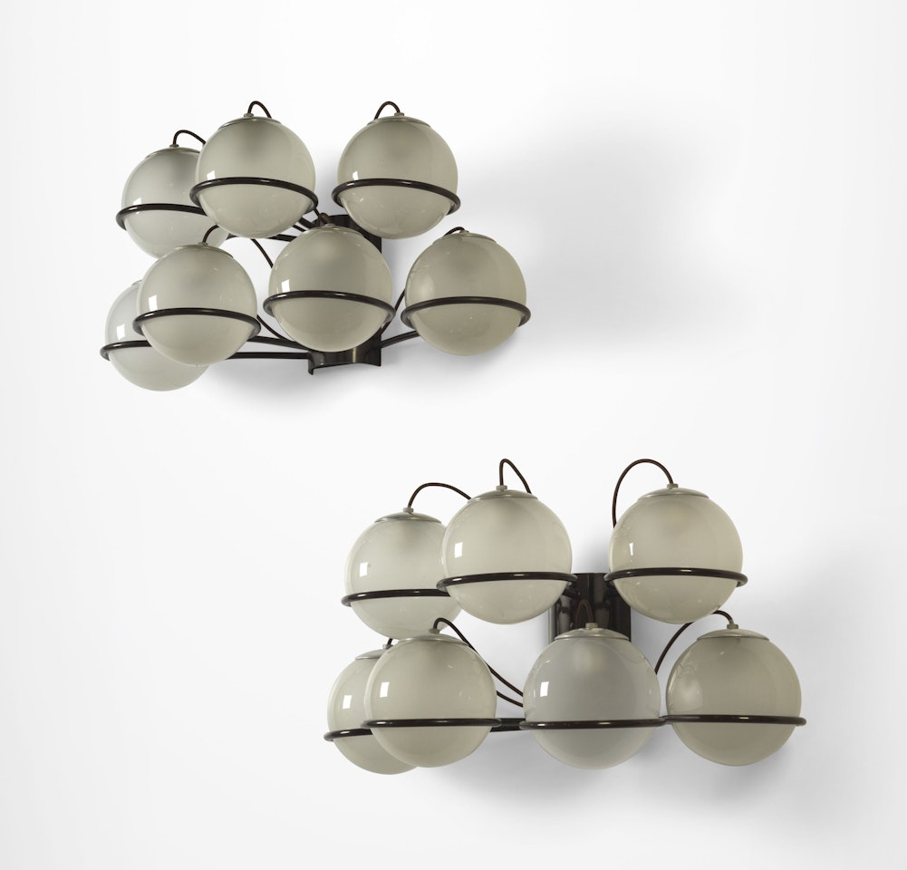A PAIR OF WALL LIGHTS, MODEL NO. 238/7 by Gino Sarfatti