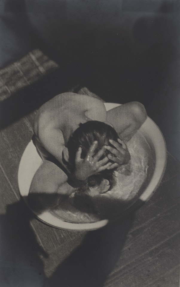 Morning Wash (Varvara Rodchenko), 1932 by Alexander Rodchenko