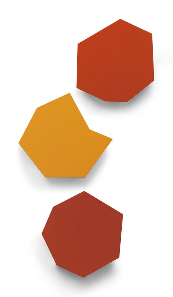(i)-(iii) Siebeneck (Heptagon) by Imi Knoebel