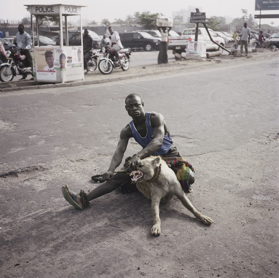 Abdullahi Mohammed with Mainasara, Lagos, Nigeria by Pieter Hugo