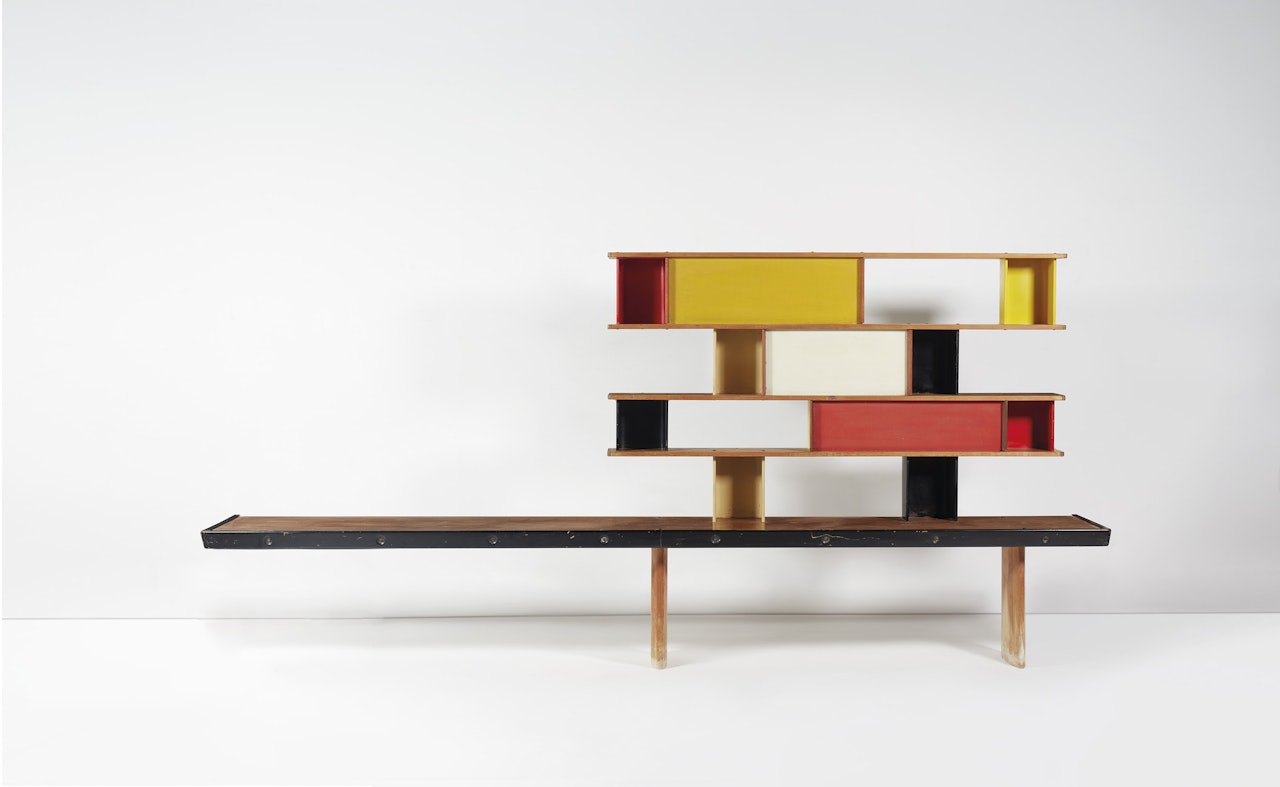 BIBLIOTHÈQUE 'TUNISIE', LE MODÈLE CRÉÉ EN 1952 ET RÉALISÉ DANS LES ATELIERS JEAN PROUVÉ by Charlotte Perriand