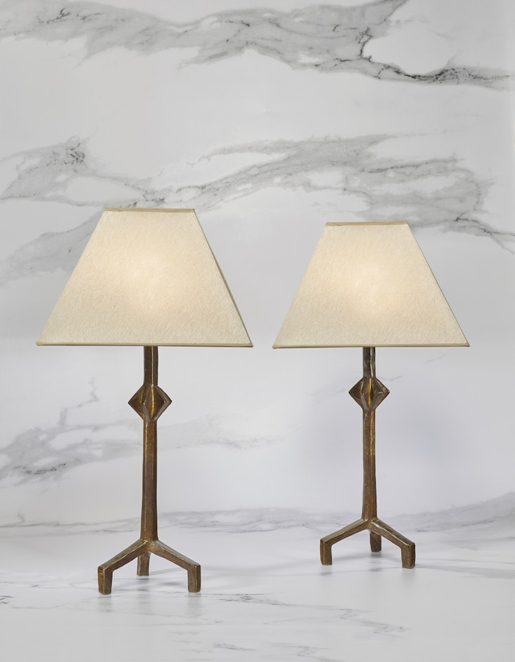 PAIRE DE LAMPES DE TABLE ‘À ÉTOILE’, LE MODÈLE CRÉÉ VERS 1935 by Alberto Giacometti